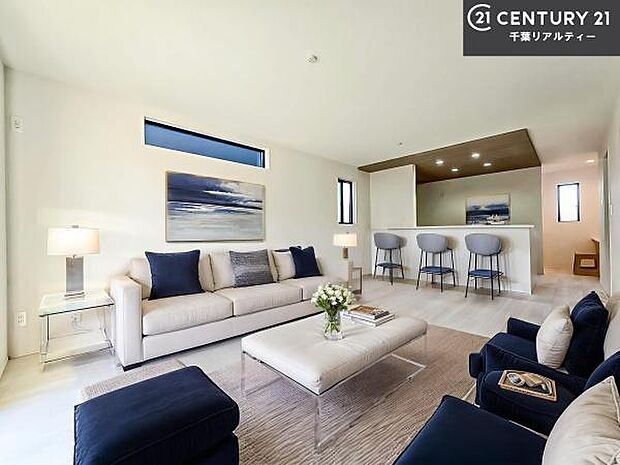 家具はCGパースです。広々ダイニングスペース!ゆったりお食事。笑い声響く楽しい時間が過ごせます。日々の疲れも癒されます!