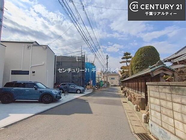 周辺環境や、お客様のご希望に合った物件も一緒にご案内を致します。住宅ローンアドバイザーによるご相談も承ります。当社はお問い合わせに即対応します!お待たせしません!