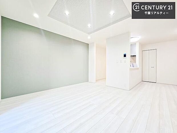 心地良いリビングは家族が自然と集まります。家族団欒の時間が増えそうです。ご家族と、より一層充実した時間を過ごせそうですね。