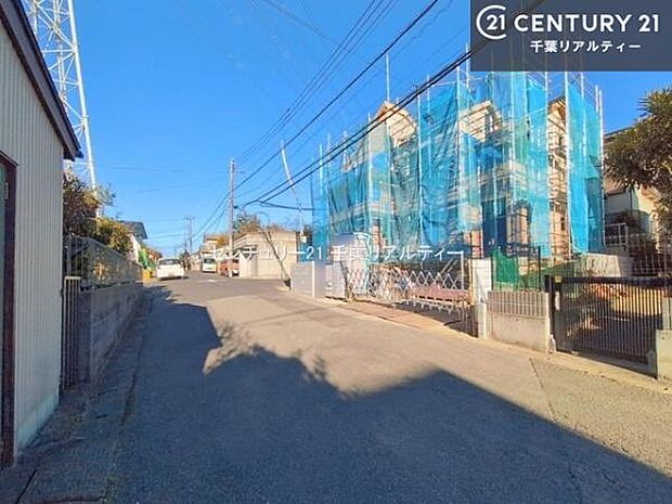 周辺環境や、お客様のご希望に合った物件も一緒にご案内を致します。住宅ローンアドバイザーによるご相談も承ります。当社はお問い合わせに即対応します!お待たせしません!