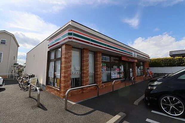 セブンイレブン千葉塩田町店まで486m