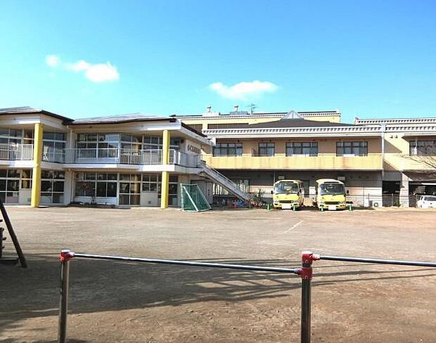 めぐみ幼稚園まで880m