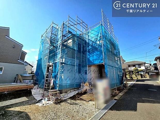 周辺環境や、お客様のご希望に合った物件も一緒にご案内を致します。住宅ローンアドバイザーによるご相談も承ります。当社はお問い合わせに即対応します!お待たせしません!