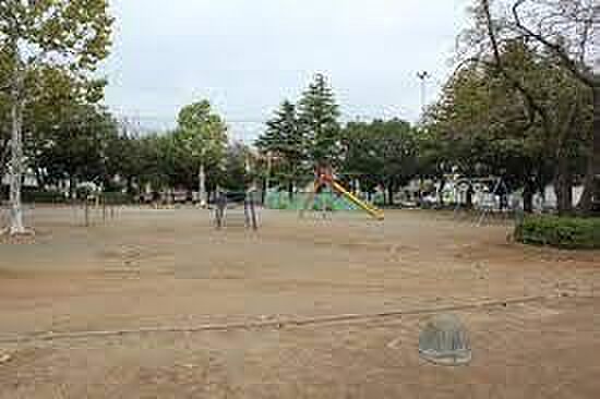 こてはし台公園まで1243m