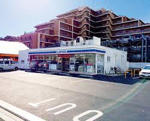 ローソン船橋習志野台一丁目店まで528m