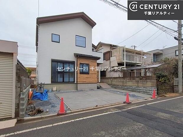 物件探しのご条件・ご要望・ご質問など、何なりと弊社スタッフまでお申し付けください！不動産に関することなら、どのようなことでも誠心誠意対応させて頂きます。