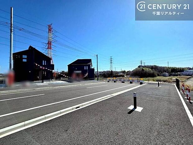 周辺環境や、お客様のご希望に合った物件も一緒にご案内を致します。住宅ローンアドバイザーによるご相談も承ります。当社はお問い合わせに即対応します!お待たせしません!