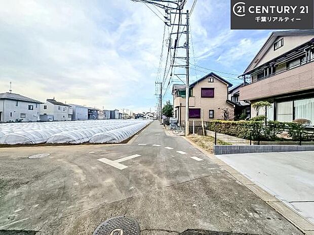 周辺環境や、お客様のご希望に合った物件も一緒にご案内を致します。住宅ローンアドバイザーによるご相談も承ります。当社はお問い合わせに即対応します！お待たせしません！