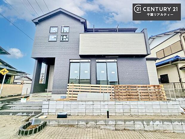 物件探しのご条件・ご要望・ご質問など、何なりと弊社スタッフまでお申し付けください!不動産に関することなら、どのようなことでも誠心誠意対応させて頂きます。