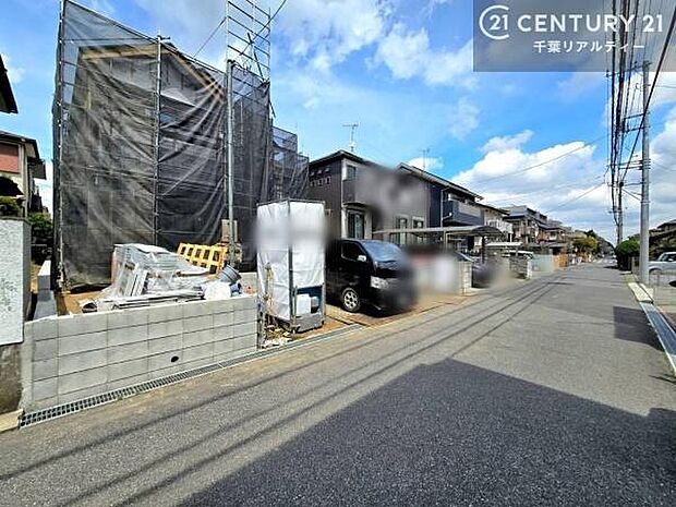 周辺環境や、お客様のご希望に合った物件も一緒にご案内を致します。住宅ローンアドバイザーによるご相談も承ります。当社はお問い合わせに即対応します!お待たせしません!