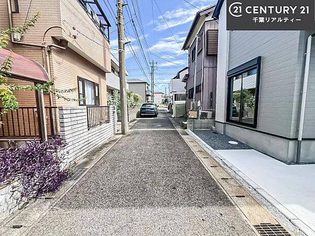 周辺環境や、お客様のご希望に合った物件も一緒にご案内を致します。住宅ローンアドバイザーによるご相談も承ります。当社はお問い合わせに即対応します!お待たせしません!