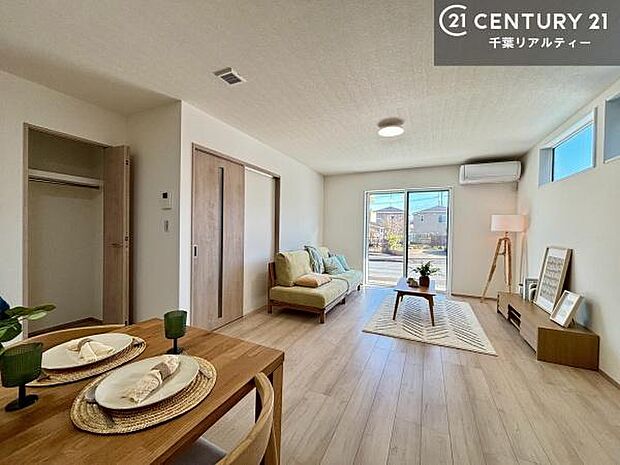 大切な家族が集まるからこそLDKにはこだわりたい。子供たちが元気に笑いながら走り回っている姿を見た時が「広い家にして良かった」と思う瞬間です。