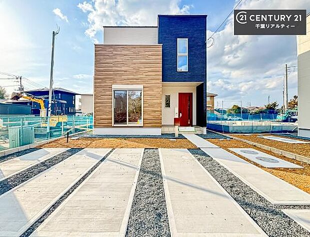 「この物件気になる!」「ここってどんな所?」「もっと詳しく知りたい!」と思ったら、お気軽にご相談ください。