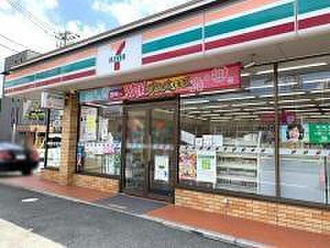 セブンイレブン船橋山野町店まで737m