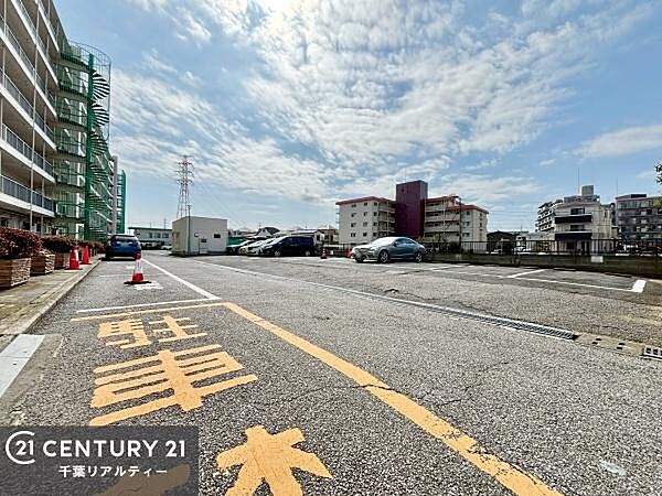 詳しい空き状況が知りたい場合はお気軽にお問い合わせください！周辺環境や、お客様のご希望に合った物件も一緒にご案内を致します。住宅ローンアドバイザーによるご相談も承ります。