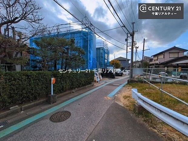 周辺環境や、お客様のご希望に合った物件も一緒にご案内を致します。住宅ローンアドバイザーによるご相談も承ります。当社はお問い合わせに即対応します!お待たせしません!