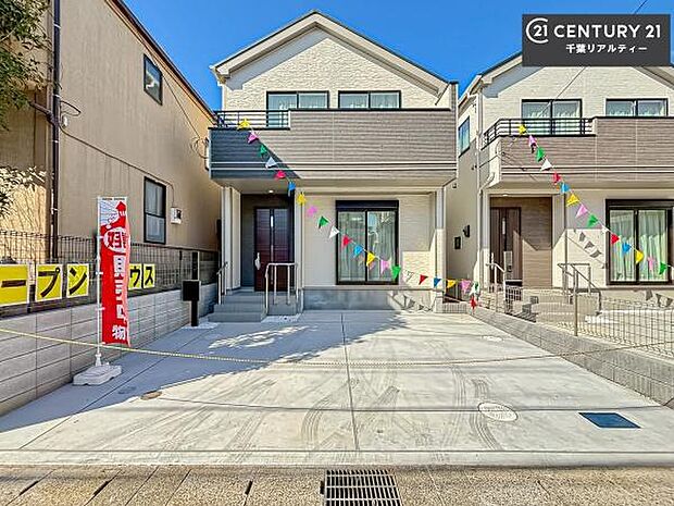 郵便ポスト一体型の宅配ボックス付きで不在時でも荷物が受け取れてとっても便利!家にいなきゃいけないストレス回避!再配達の手間が省けます!