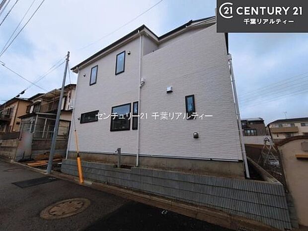 物件探しのご条件・ご要望・ご質問など、何なりと弊社スタッフまでお申し付けください!不動産に関することなら、どのようなことでも誠心誠意対応させて頂きます。