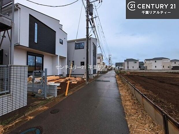 周辺環境や、お客様のご希望に合った物件も一緒にご案内を致します。住宅ローンアドバイザーによるご相談も承ります。当社はお問い合わせに即対応します!お待たせしません!