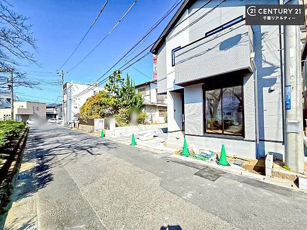 周辺環境や、お客様のご希望に合った物件も一緒にご案内を致します。住宅ローンアドバイザーによるご相談も承ります。当社はお問い合わせに即対応します!お待たせしません!【現地見学会開催中】