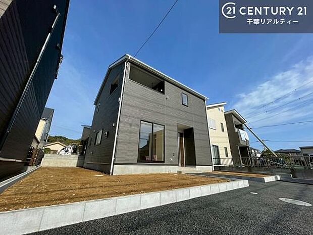 物件探しのご条件・ご要望・ご質問など、何なりと弊社スタッフまでお申し付けください!不動産に関することなら、どのようなことでも誠心誠意対応させて頂きます。