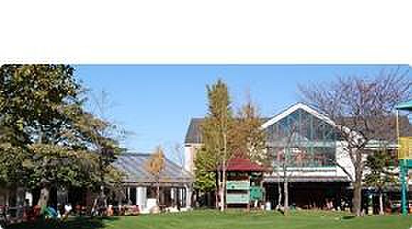 健伸幼稚園まで720m