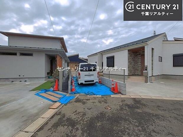 物件探しのご条件・ご要望・ご質問など、何なりと弊社スタッフまでお申し付けください!不動産に関することなら、どのようなことでも誠心誠意対応させて頂きます。