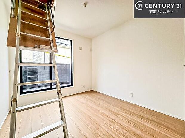 収納がしっかりあるので家具の配置がしやすく、ライフスタイルに合わせたお部屋作りが可能です。