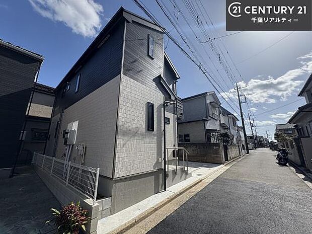 物件探しのご条件・ご要望・ご質問など、何なりと弊社スタッフまでお申し付けください!不動産に関することなら、どのようなことでも誠心誠意対応させて頂きます。