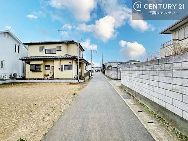 心ゆくまで現地をご覧いただけるよう、即日案内のご用意も整えております。お気軽にお問い合わせの上、理想の暮らしへの一歩をお進めください!