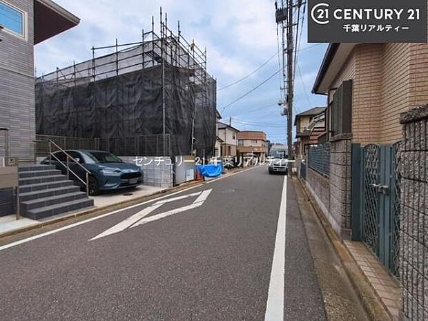 周辺環境や、お客様のご希望に合った物件も一緒にご案内を致します。住宅ローンアドバイザーによるご相談も承ります。当社はお問い合わせに即対応します!お待たせしません!