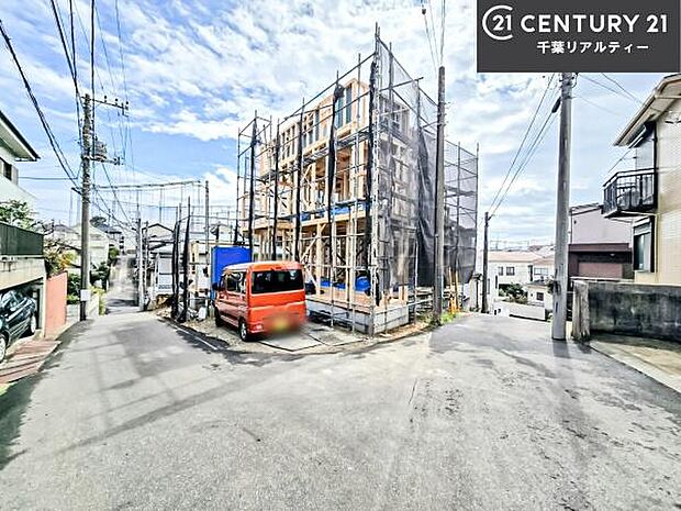 前面道路は4m×4m!陽当り良好な立地です。