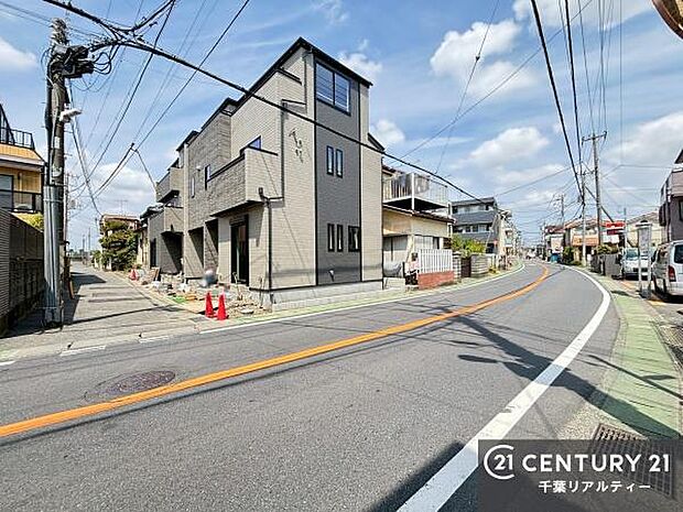 周辺環境や、お客様のご希望に合った物件も一緒にご案内を致します。住宅ローンアドバイザーによるご相談も承ります。当社はお問い合わせに即対応します!お待たせしません!