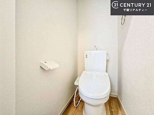 スタイリッシュなデザインのお手洗いです!さわやかでスッキリする空間です!お手入れがしやすいトイレです!