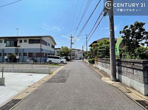 心ゆくまで現地をご覧いただけるよう、即日案内のご用意も整えております。お気軽にお問い合わせの上、理想の暮らしへの一歩をお進めください！