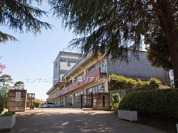 八千代市立勝田台中学校まで634m