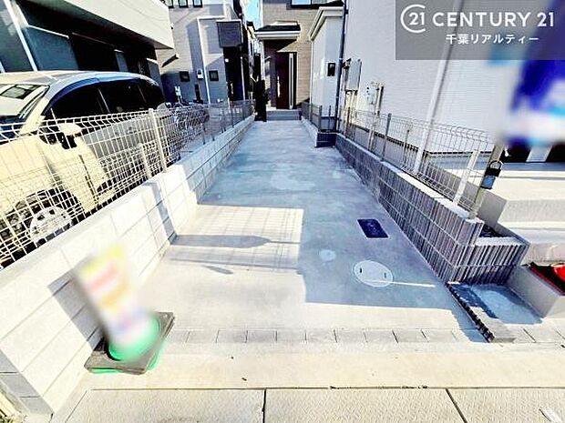 周辺環境や、お客様のご希望に合った物件も一緒にご案内を致します。住宅ローンアドバイザーによるご相談も承ります。当社はお問い合わせに即対応します!お待たせしません!