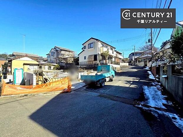 周辺環境や、お客様のご希望に合った物件も一緒にご案内を致します。住宅ローンアドバイザーによるご相談も承ります。当社はお問い合わせに即対応します!お待たせしません!