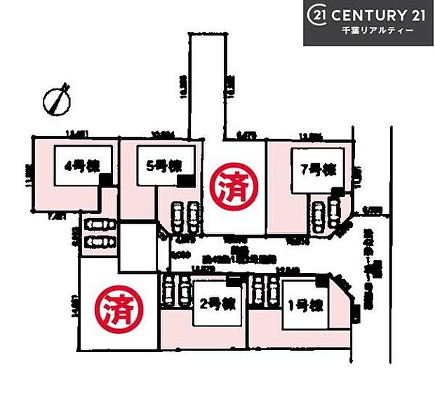 カースペース2台付きでマイカーをお持ちのご家庭でも安心。物件探しのご条件・ご要望・ご質問など、何なりと弊社スタッフまでお申し付けください!