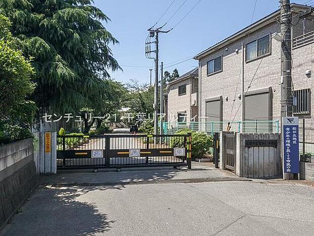 船橋市立古和釜中学校まで640m