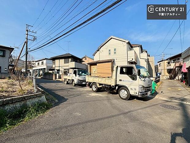周辺環境や、お客様のご希望に合った物件も一緒にご案内を致します。住宅ローンアドバイザーによるご相談も承ります。当社はお問い合わせに即対応します!お待たせしません!