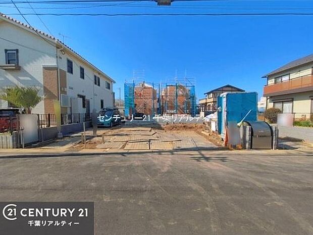 周辺環境や、お客様のご希望に合った物件も一緒にご案内を致します。住宅ローンアドバイザーによるご相談も承ります。当社はお問い合わせに即対応します!お待たせしません!