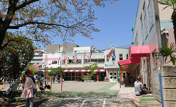 東浜幼稚園まで583m