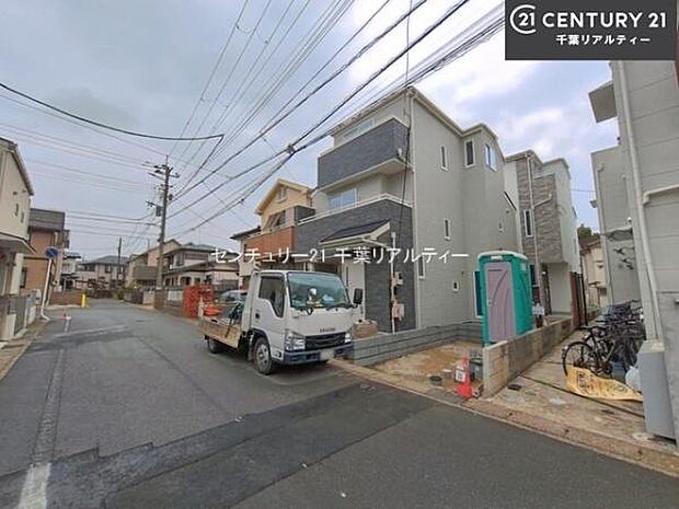 周辺環境や、お客様のご希望に合った物件も一緒にご案内を致します。住宅ローンアドバイザーによるご相談も承ります。当社はお問い合わせに即対応します!お待たせしません!