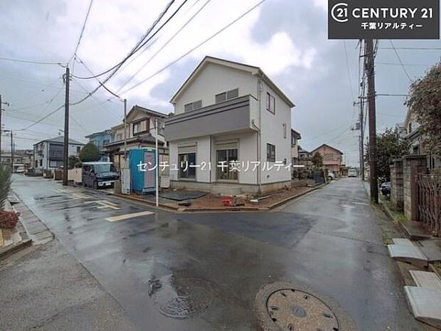 周辺環境や、お客様のご希望に合った物件も一緒にご案内を致します。住宅ローンアドバイザーによるご相談も承ります。当社はお問い合わせに即対応します!お待たせしません!