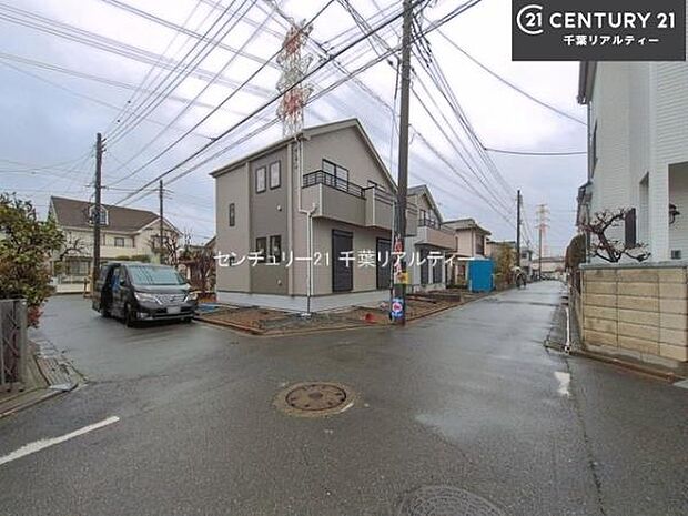 周辺環境や、お客様のご希望に合った物件も一緒にご案内を致します。住宅ローンアドバイザーによるご相談も承ります。当社はお問い合わせに即対応します!お待たせしません!