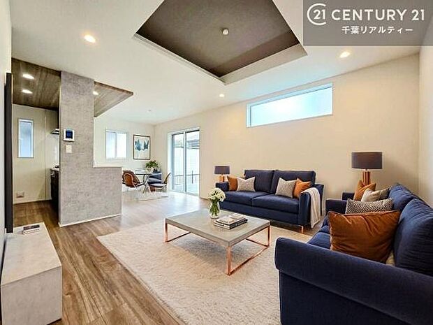 家具はCGパースです。広々ダイニングスペース!ゆったりお食事。笑い声響く楽しい時間が過ごせます。日々の疲れも癒されます!