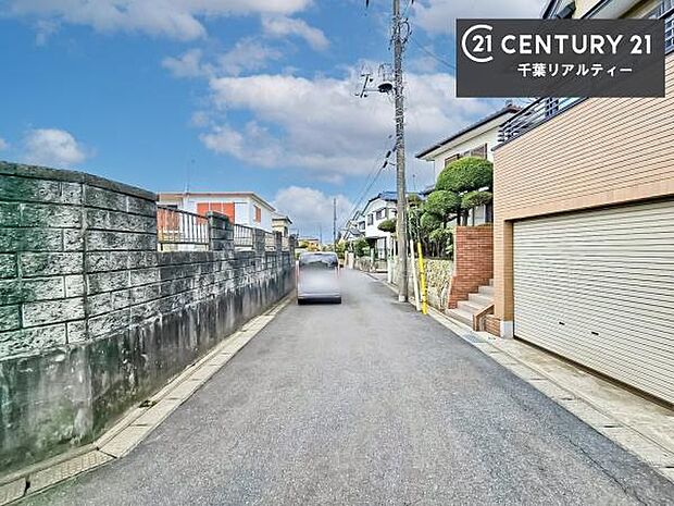 周辺環境や、お客様のご希望に合った物件も一緒にご案内を致します。住宅ローンアドバイザーによるご相談も承ります。当社はお問い合わせに即対応します!お待たせしません!