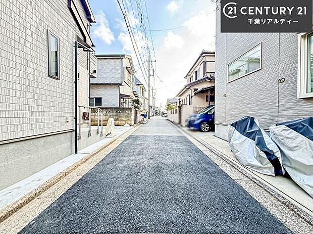 周辺環境や、お客様のご希望に合った物件も一緒にご案内を致します。住宅ローンアドバイザーによるご相談も承ります。当社はお問い合わせに即対応します!お待たせしません!