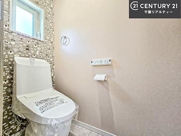 清潔感のある色味のお手洗いです!さわやかでスッキリする空間です!お手入れがしやすいトイレです!